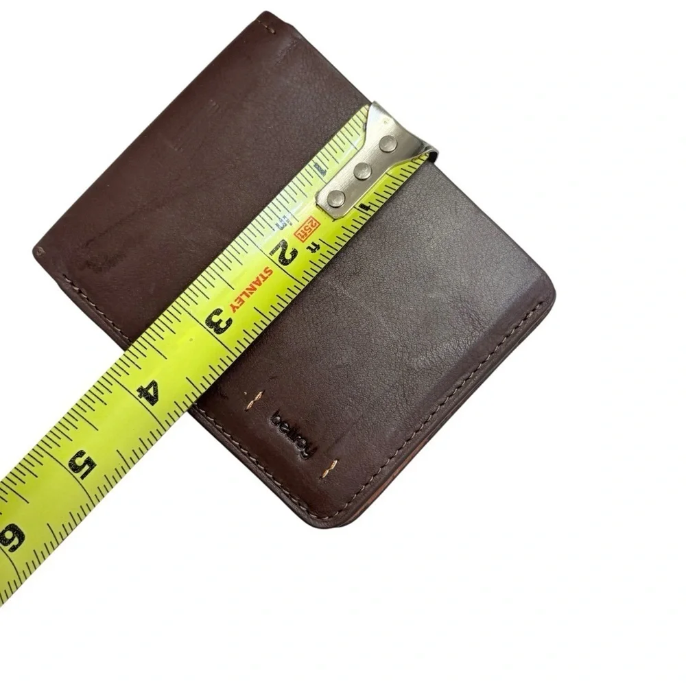 Bellroy bifold wallet “hide and seek” premium edition